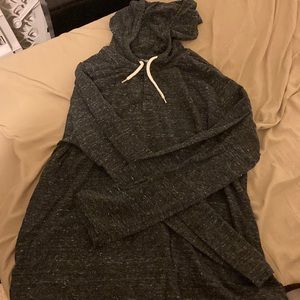 Mens large black long sleeve tee